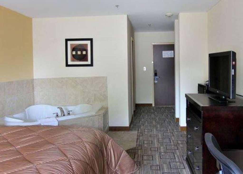Quality Inn & Suites Greenville Near Downtown Bilik gambar